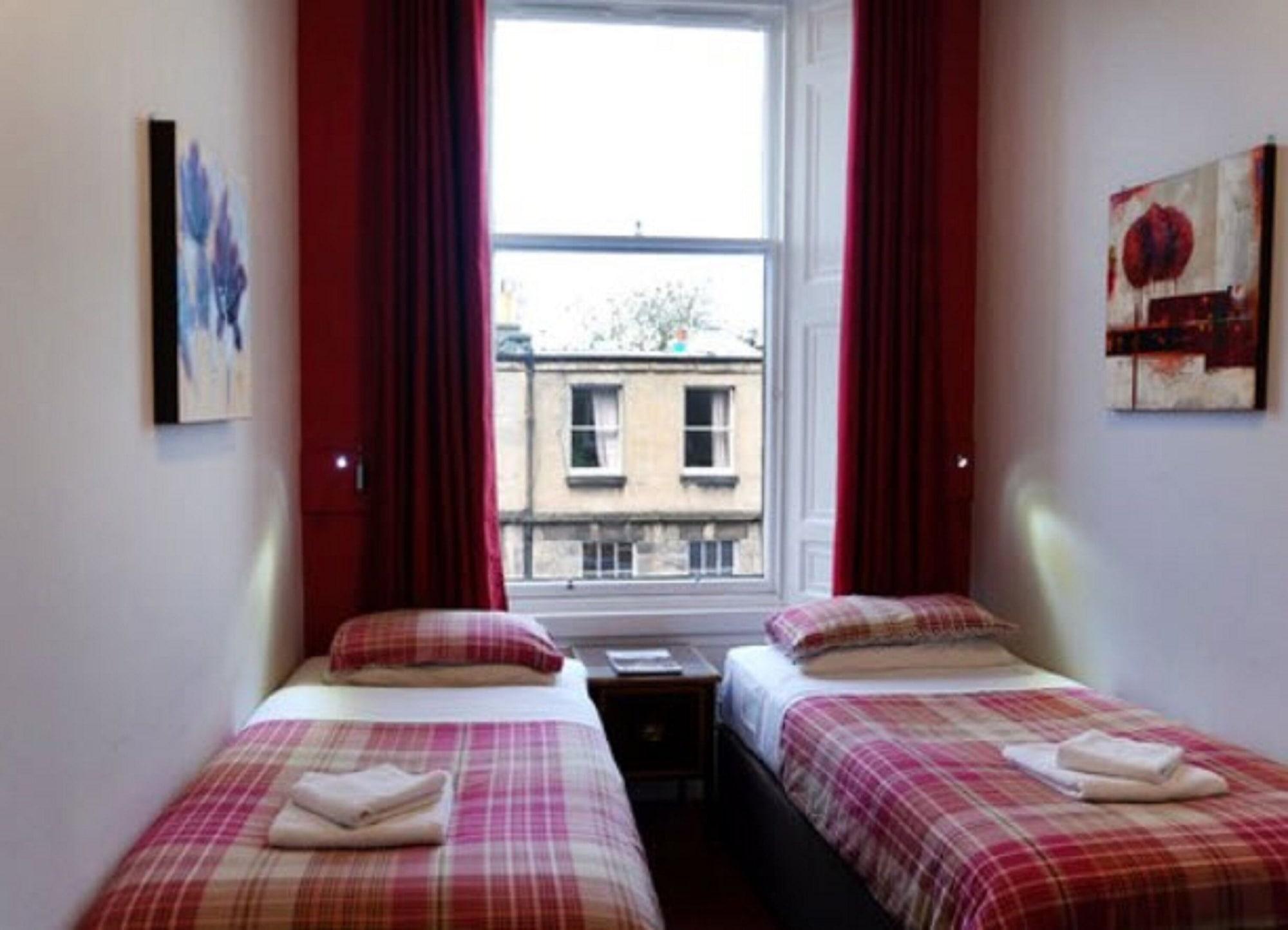 Regent House Hotel - City Centre Hotel Edinburgh Bagian luar foto