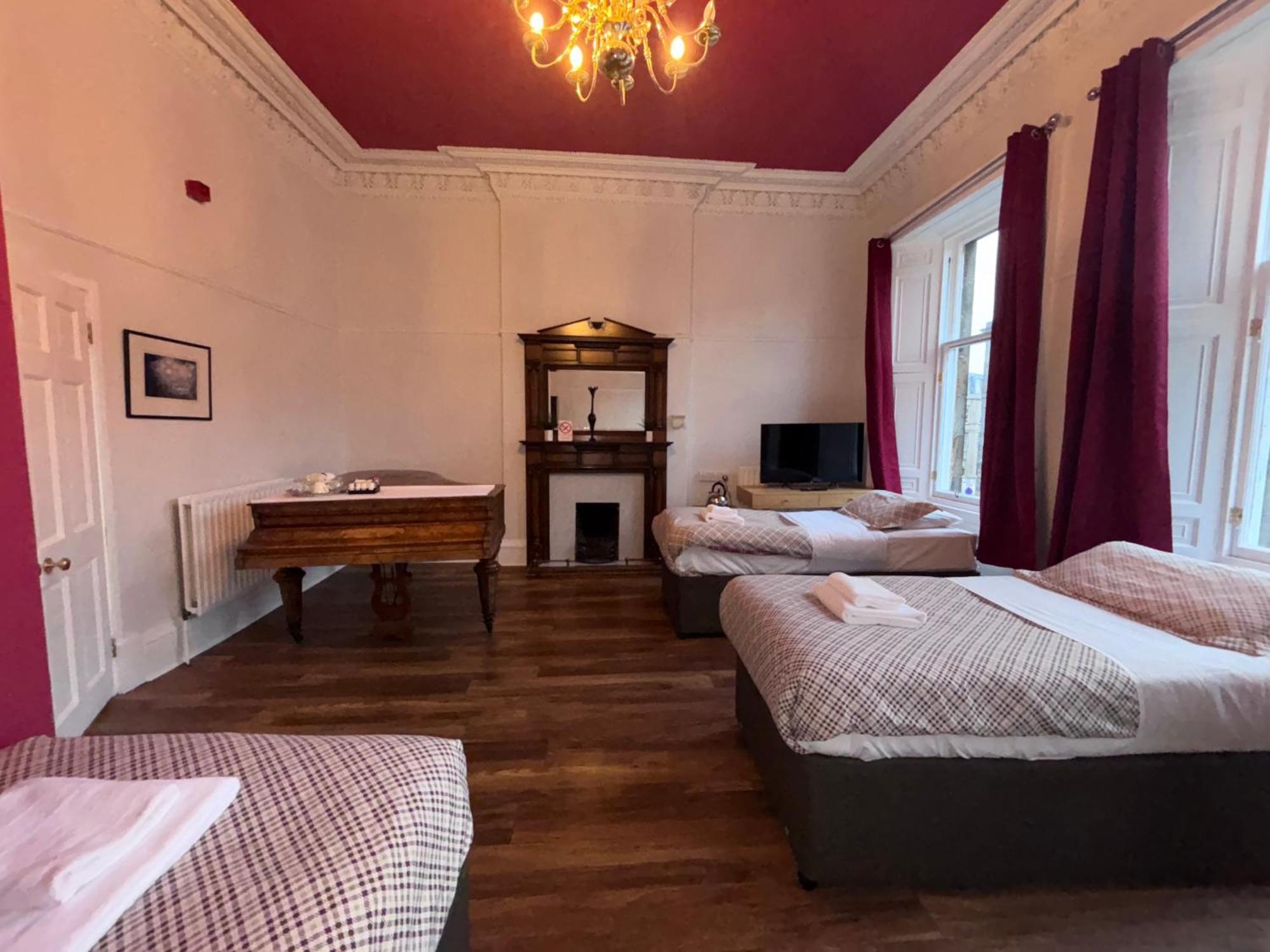 Regent House Hotel - City Centre Hotel Edinburgh Bagian luar foto