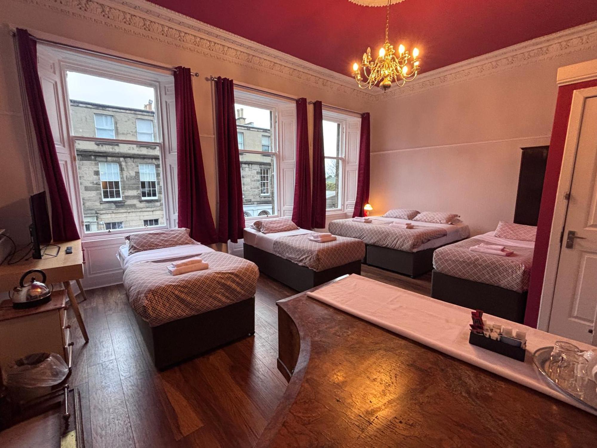 Regent House Hotel - City Centre Hotel Edinburgh Bagian luar foto