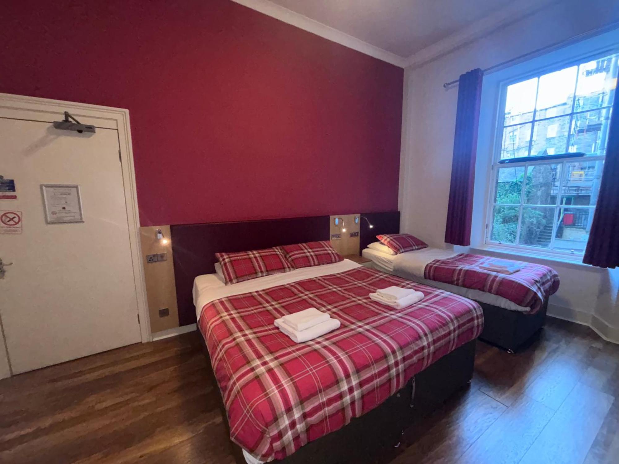 Regent House Hotel - City Centre Hotel Edinburgh Bagian luar foto